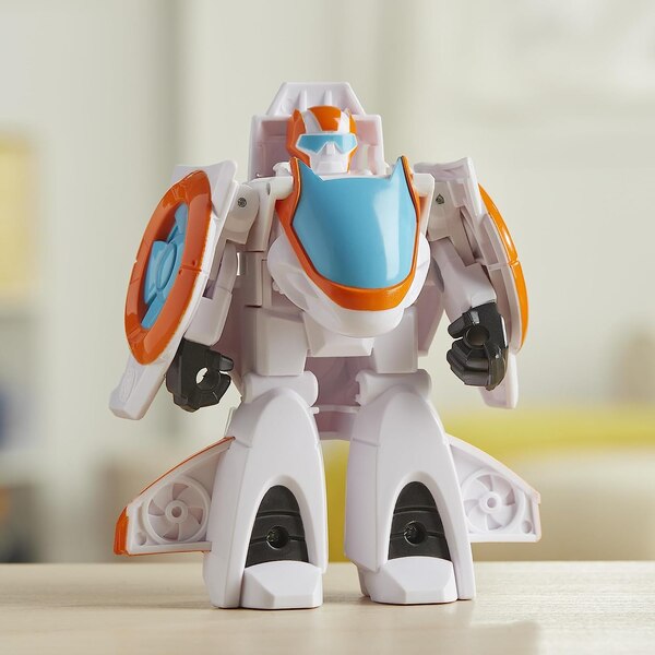 Image Of Bumblebee And Blades Toys Space Blast 2 Pack Rescue Bots Exclusive Set  (3 of 7)